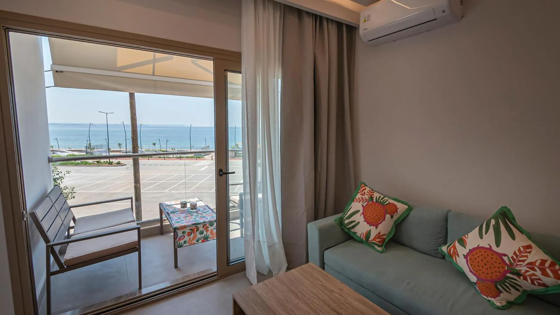 Demare Suite - Nea Moudania